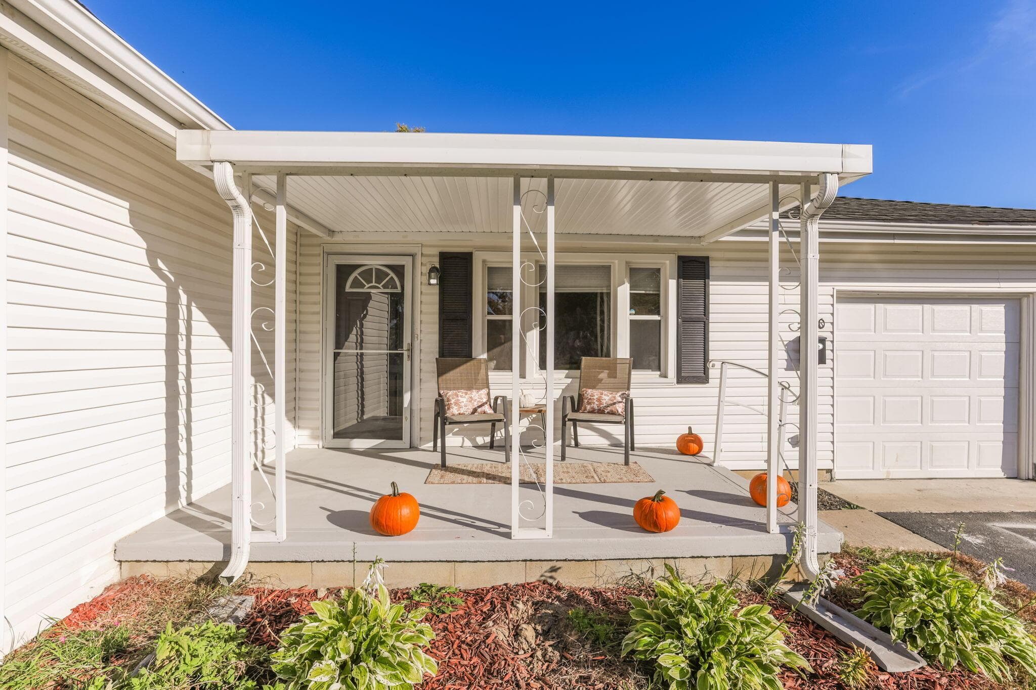 500 Maple Drive — photo 1 of 28