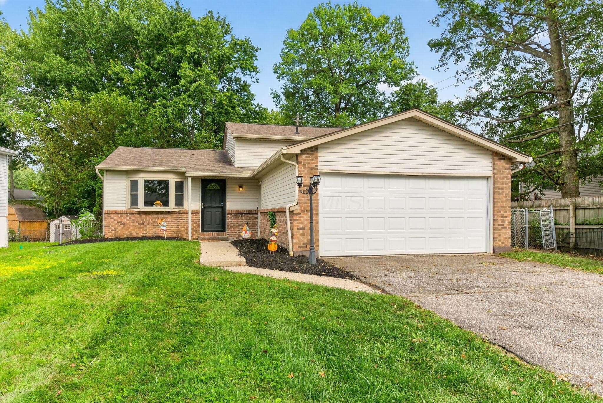 3548 Hines Road