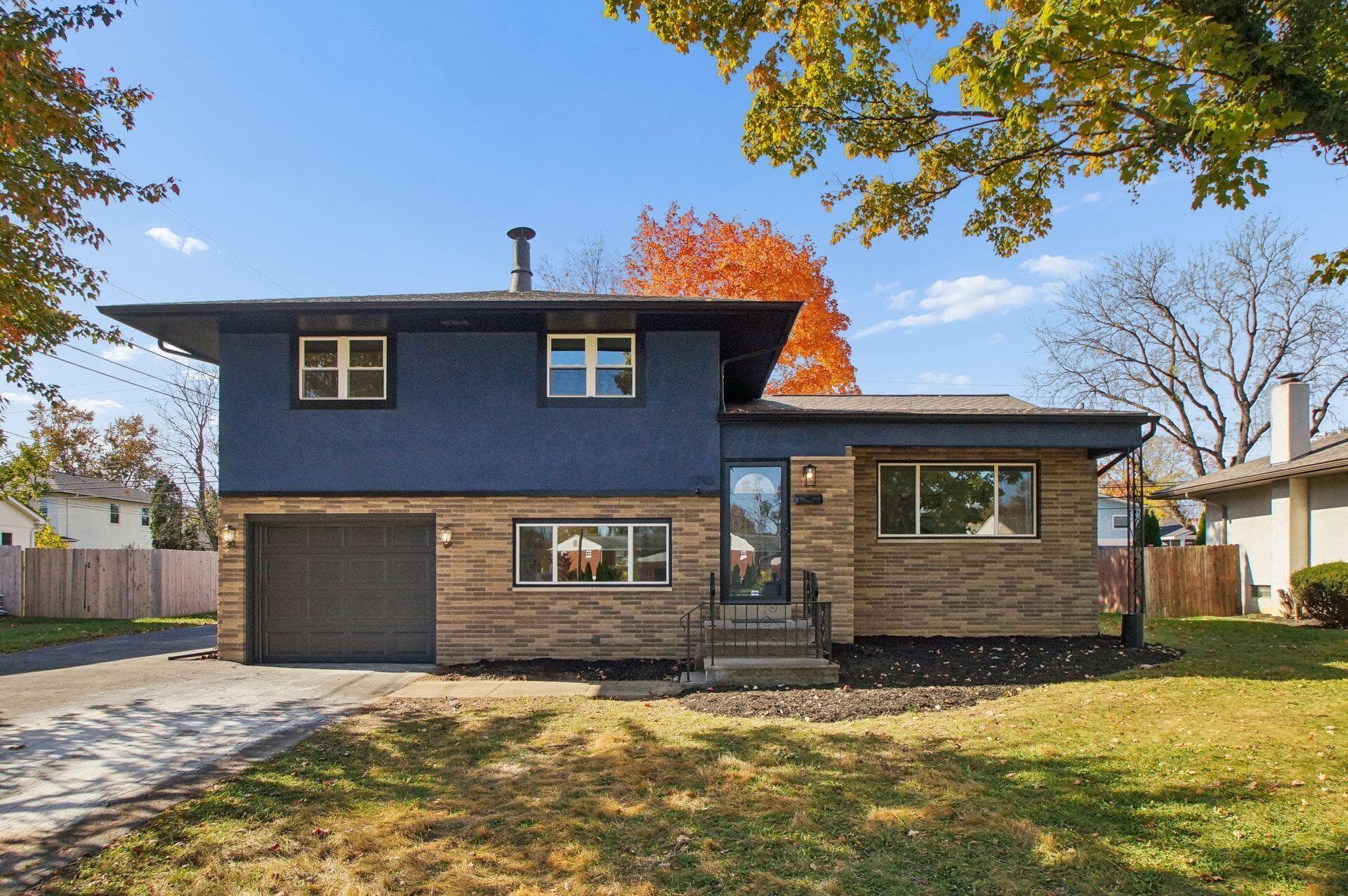 1793 Kenview Road