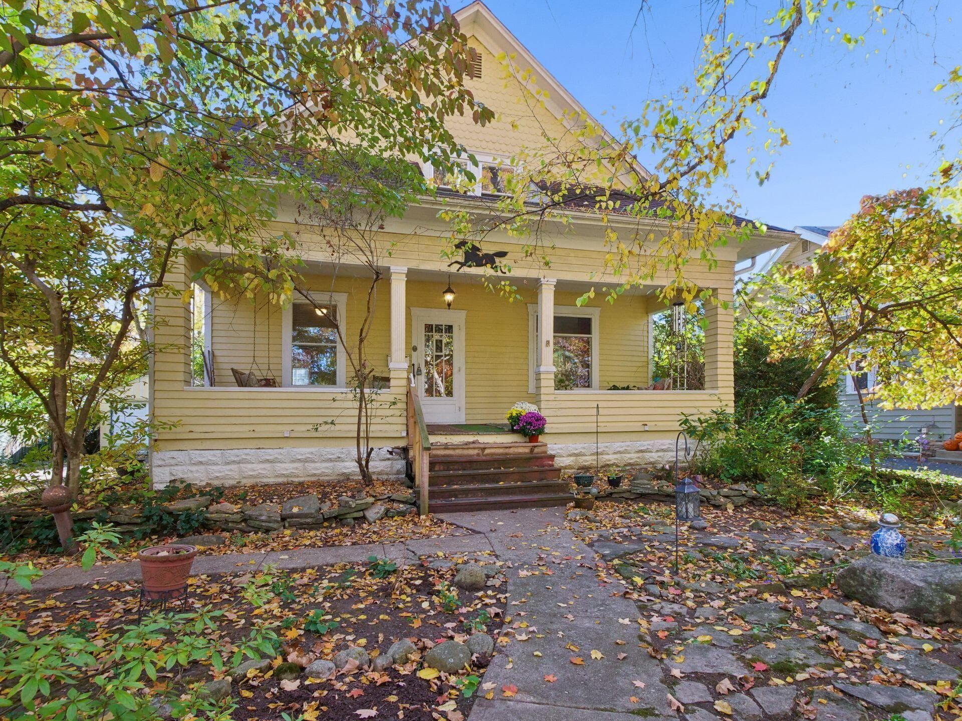 119 Webster Park Avenue — photo 1 of 27