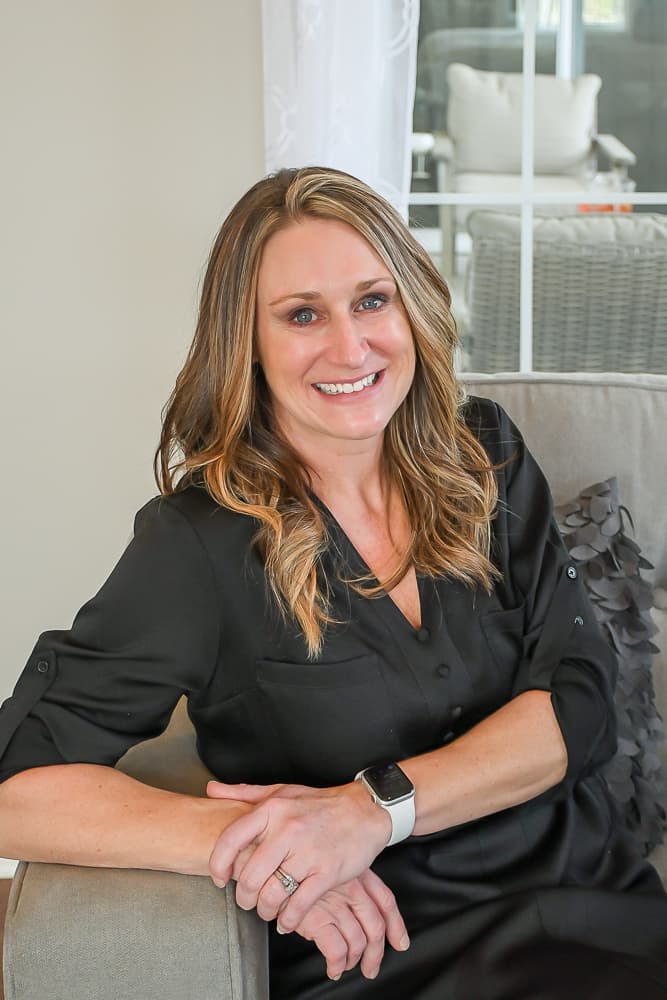 Beth Puckett, Agent