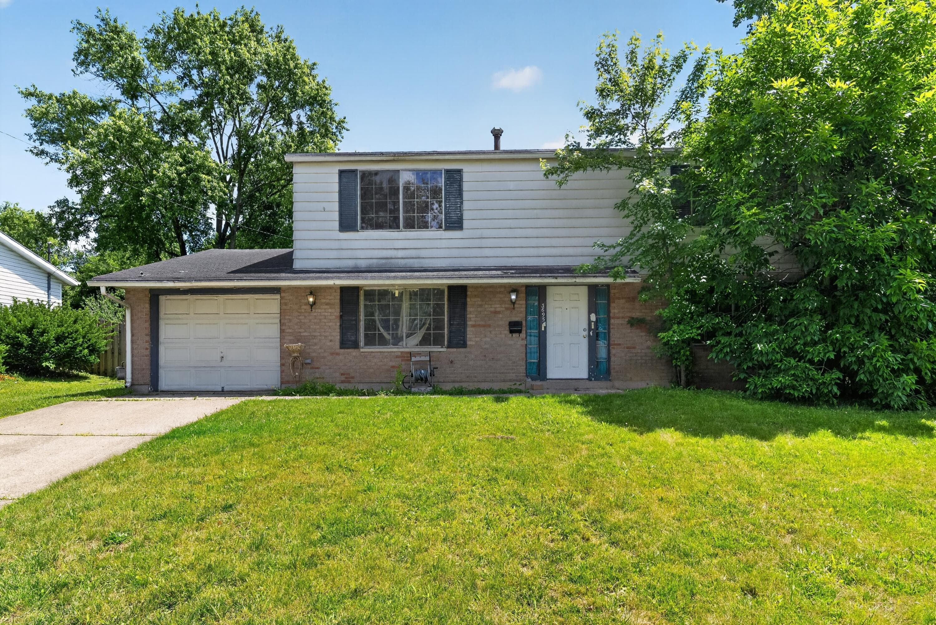 3695 Paris Boulevard — photo 1 of 25