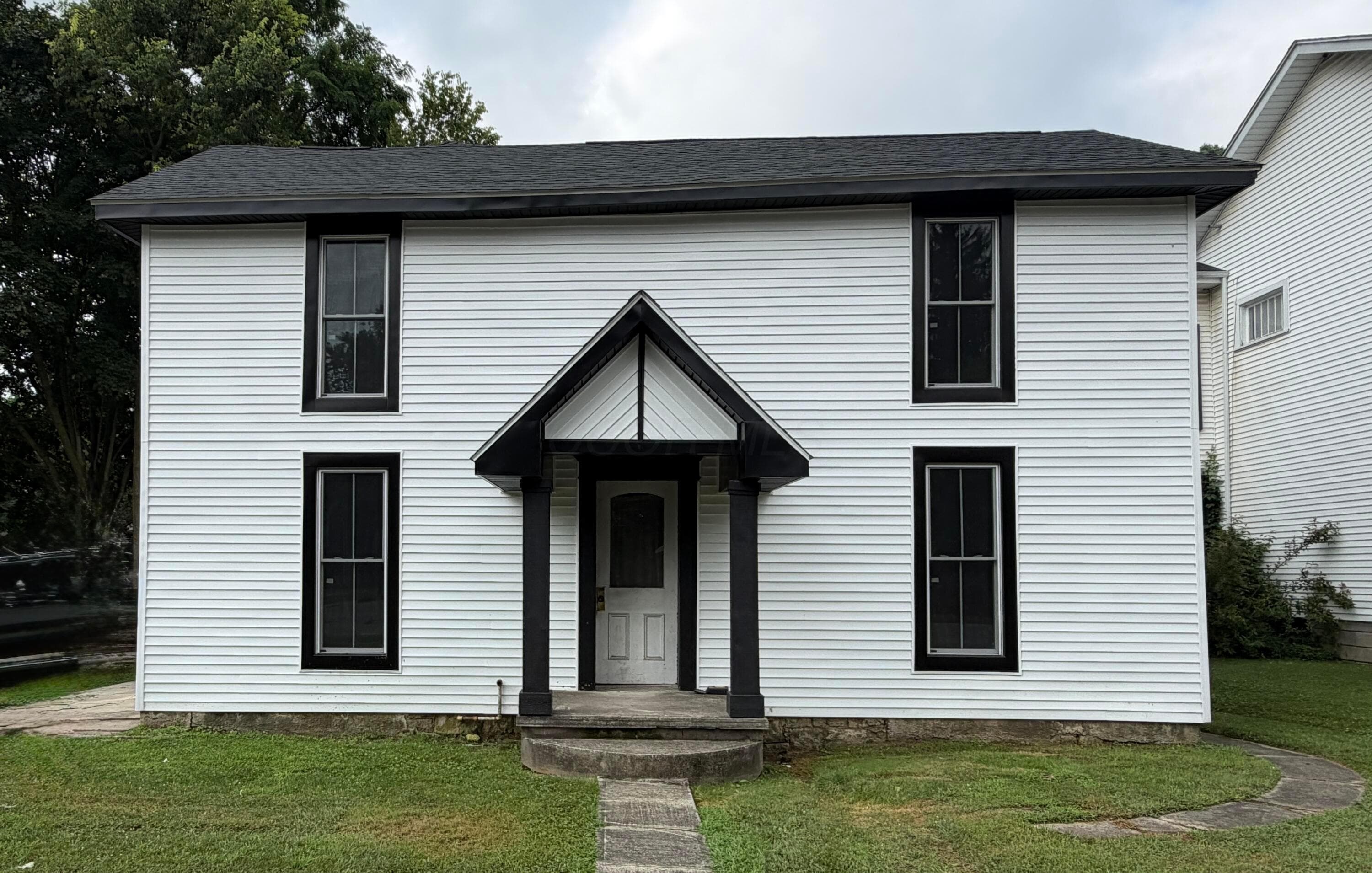 207 Market Street — photo 1 of 16