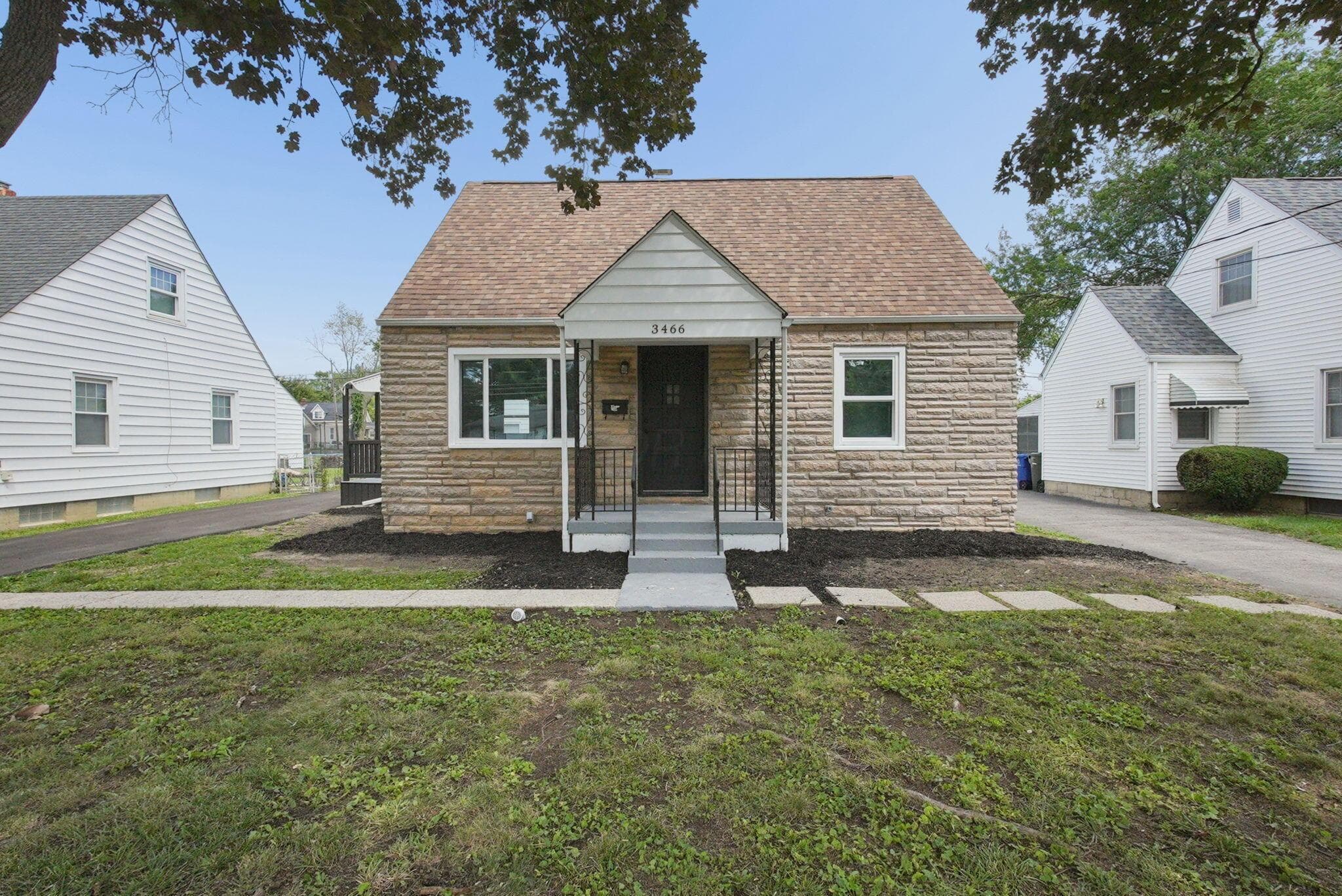 3466 Maize Road — photo 1 of 31