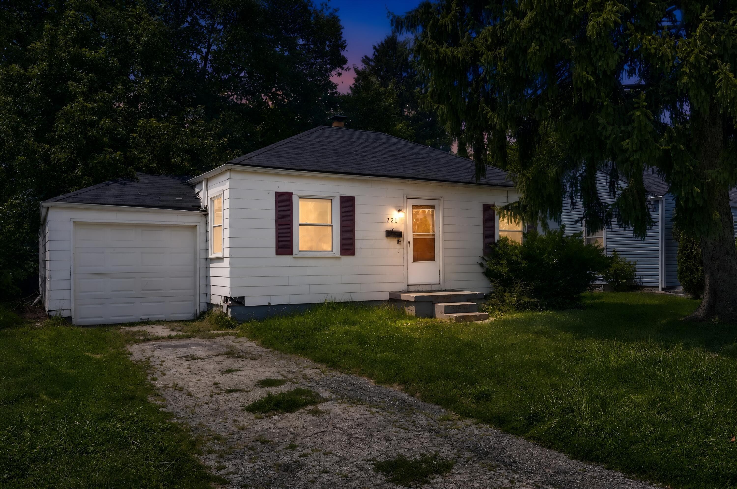 221 Kellner Road — photo 1 of 17