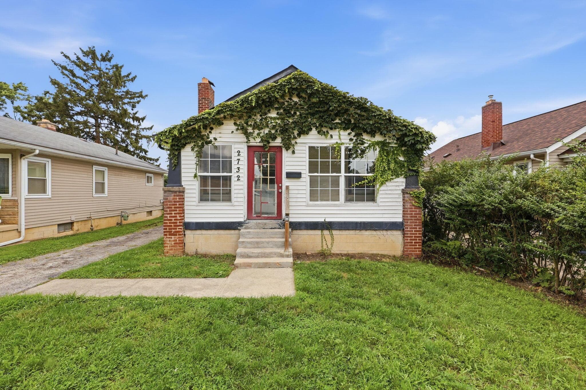 2732 Dibblee Avenue — photo 1 of 22