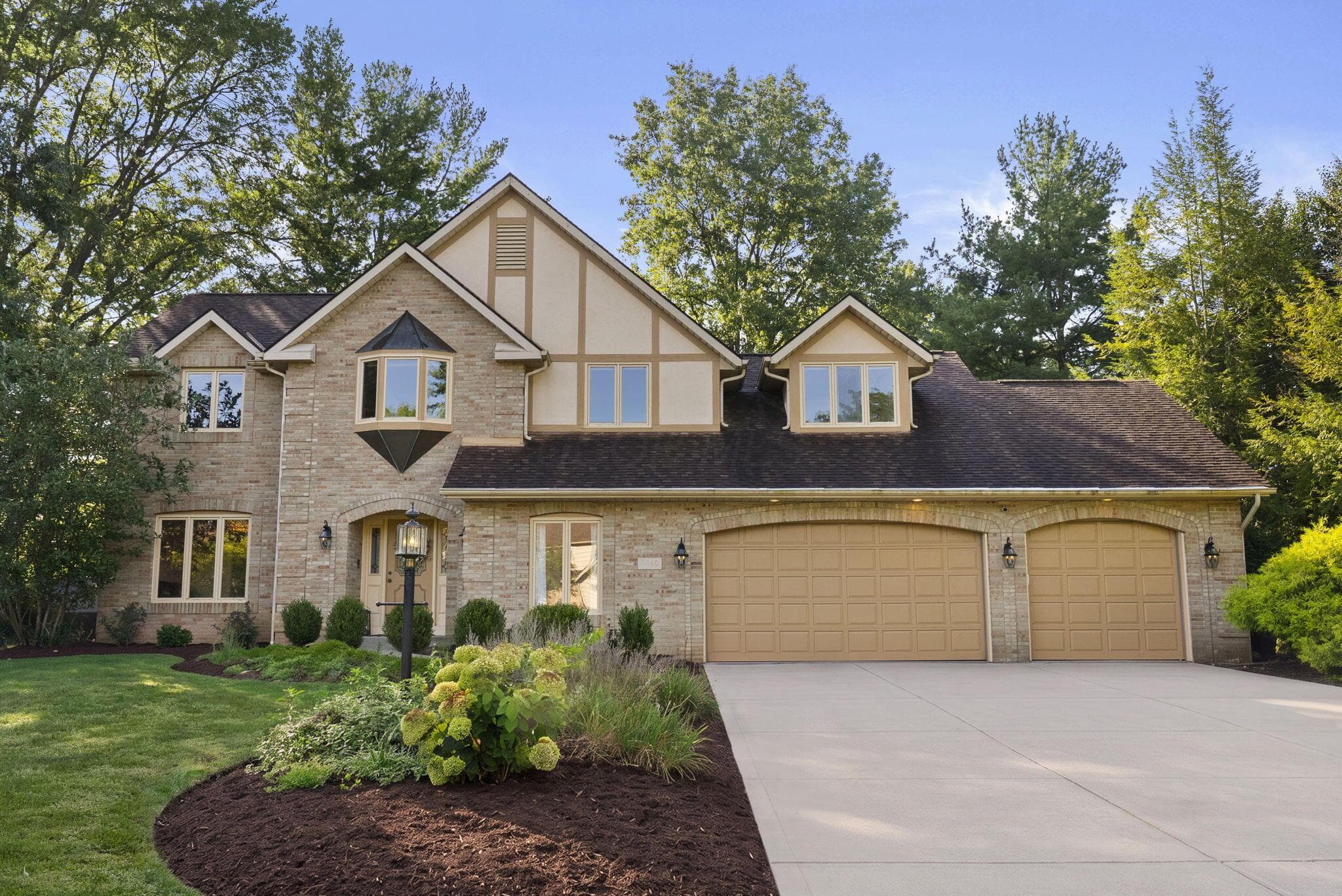 8860 Shenandoah Drive — photo 1 of 58