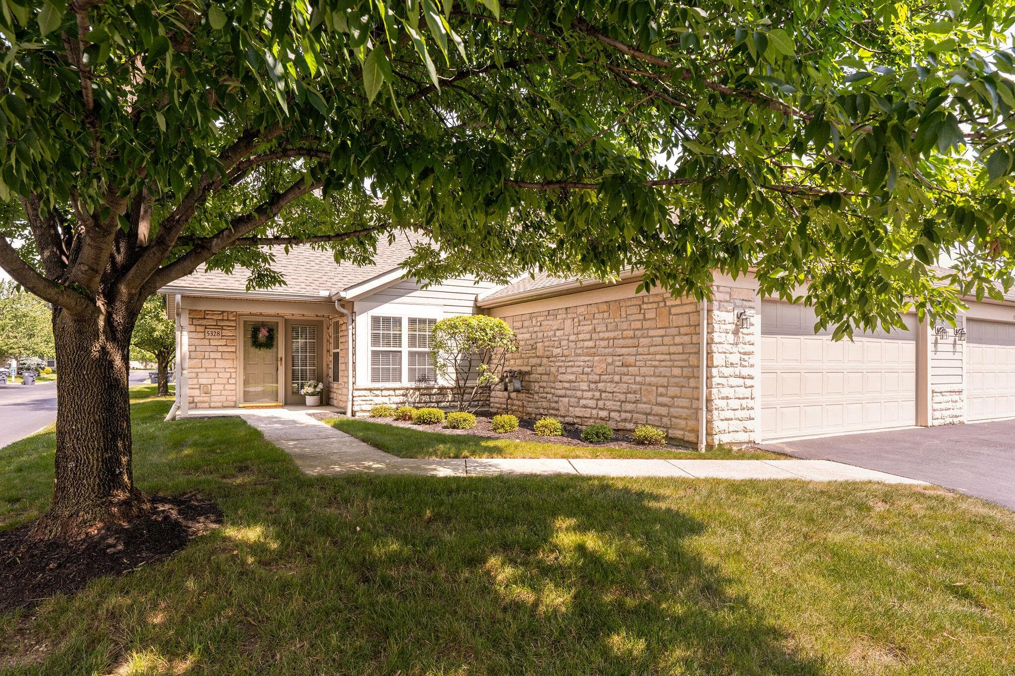 5328 Knotting Woods Drive — photo 1 of 37