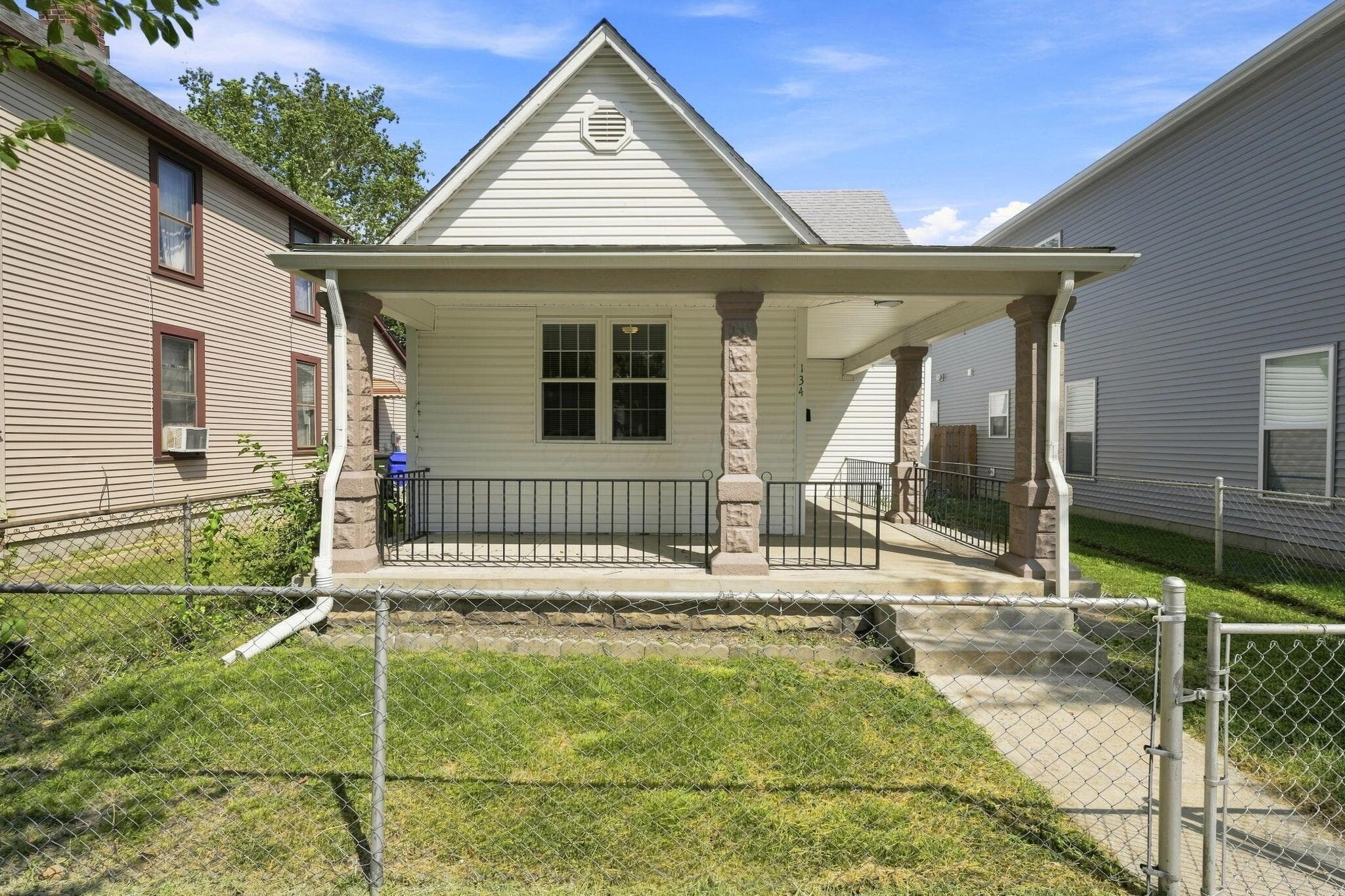 134 Wisconsin Avenue — photo 1 of 39