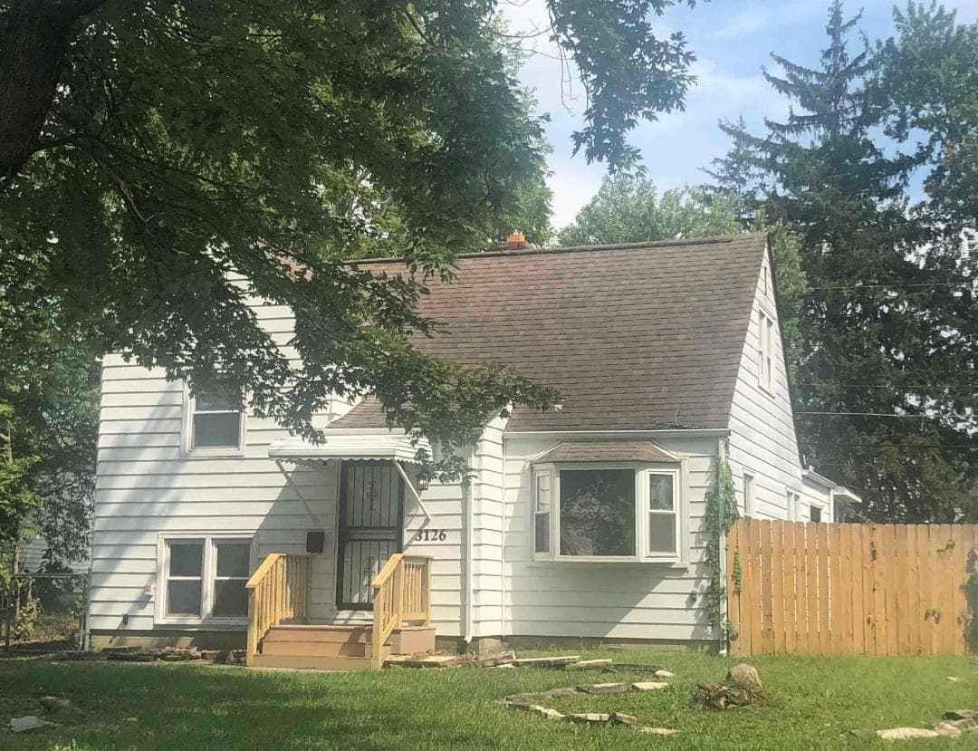 3126 Bremen Street — photo 1 of 13