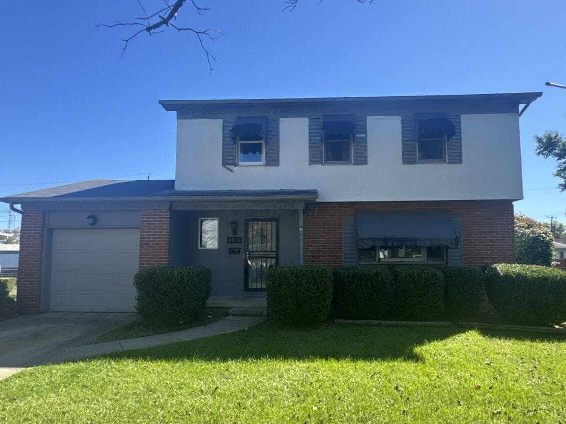1320 Seymour Avenue — photo 1 of 22
