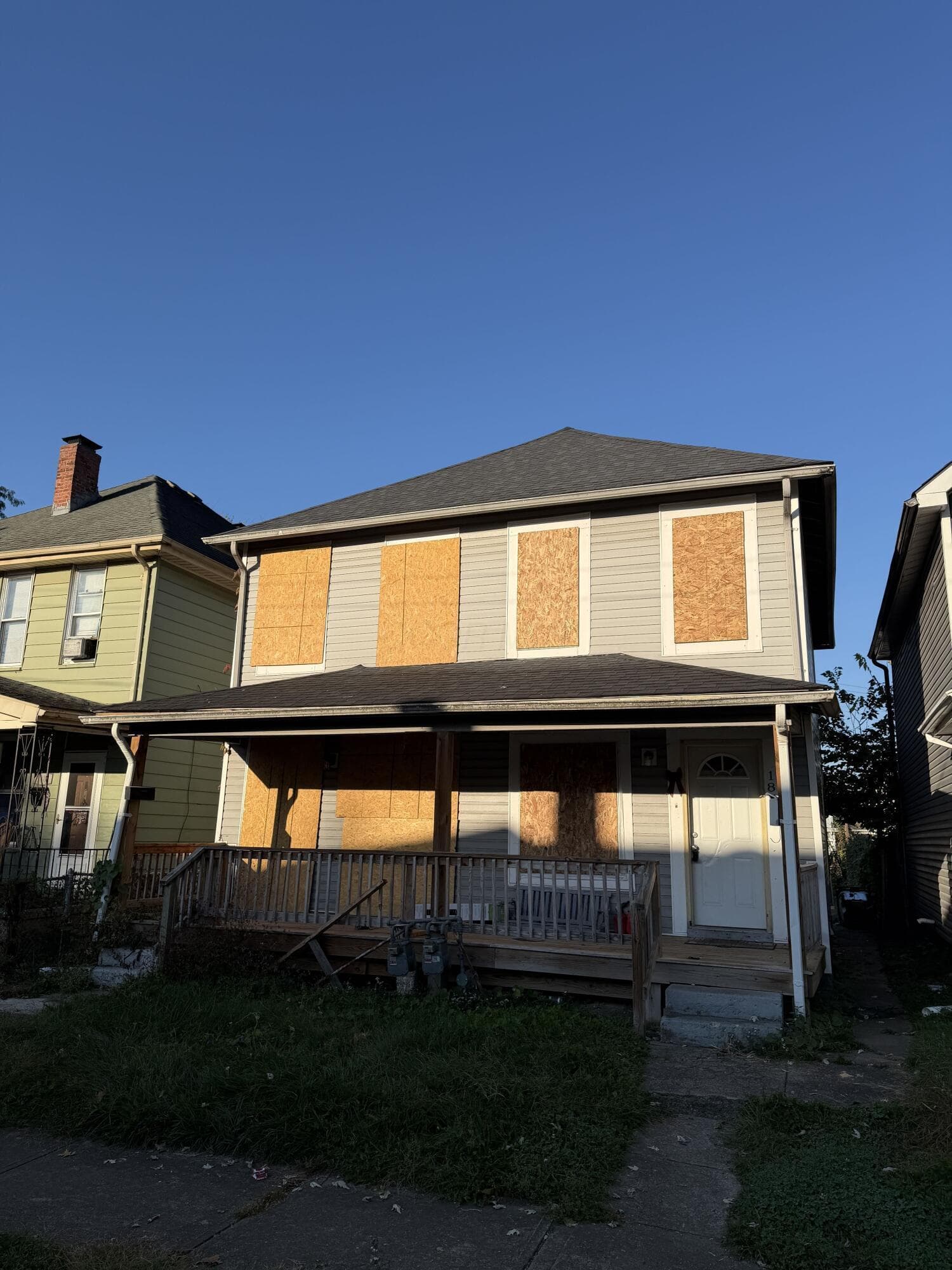 1877-1879 Bruck Street — photo 1 of 18