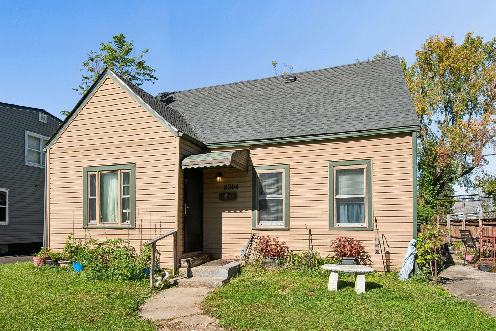 2304 Holt Avenue — photo 1 of 13