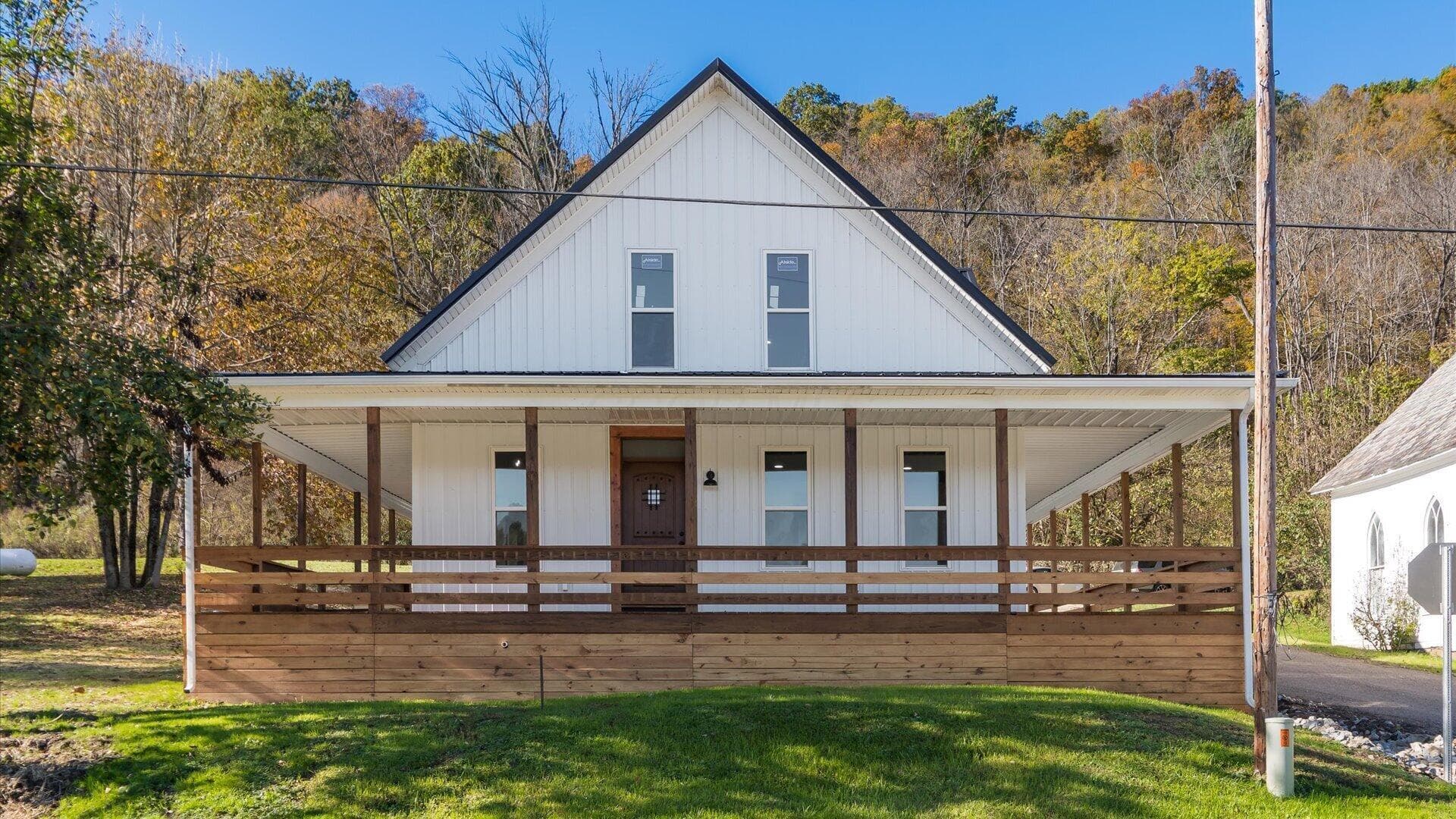 9107 St Rt 669 — photo 1 of 40