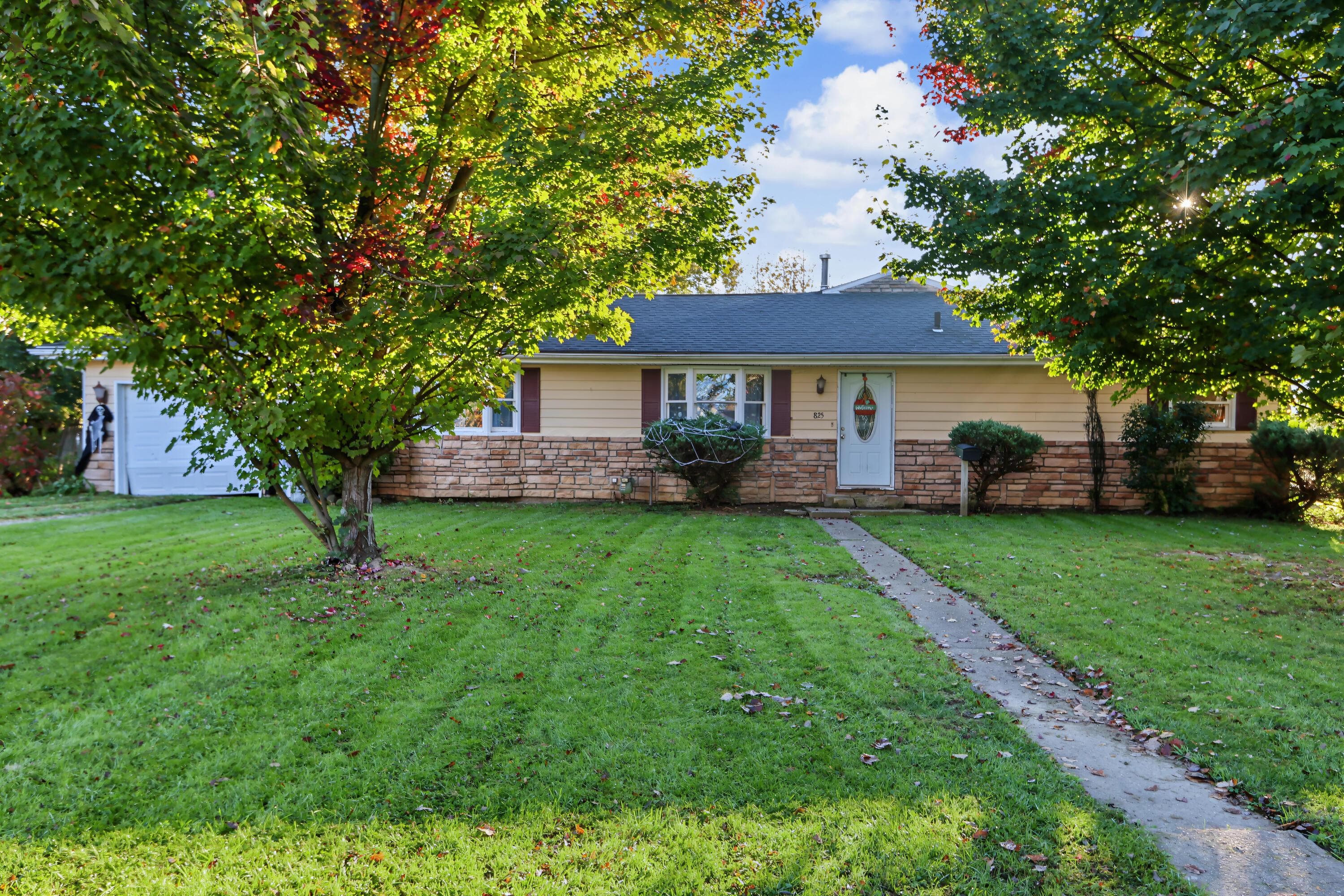 825 Ash Street — photo 1 of 19