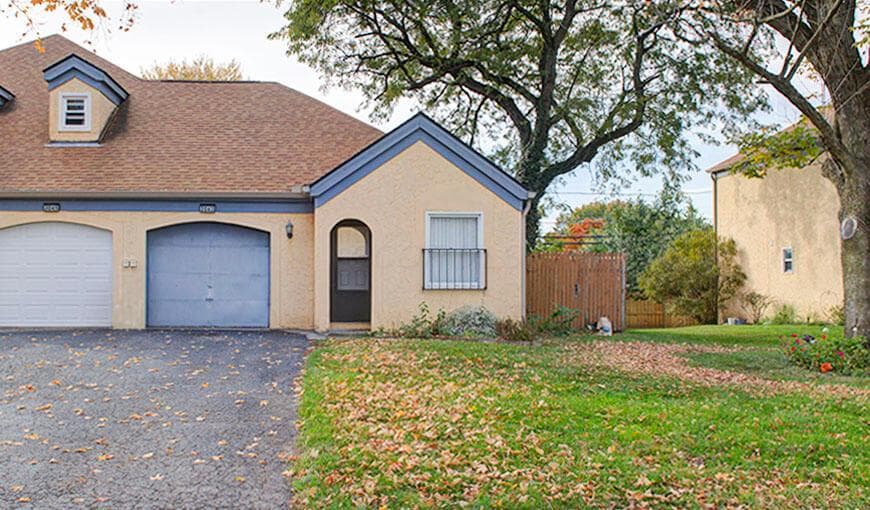 3043 Clairpoint Way — photo 1 of 3